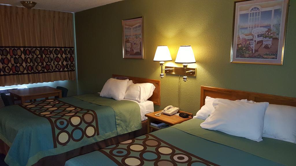 Budgetel Inn & Suites Butler Exteriér fotografie