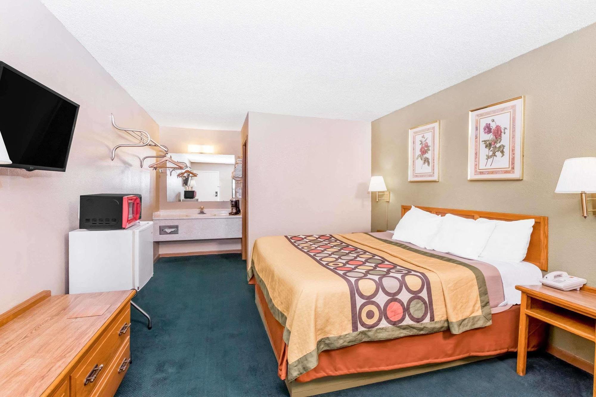 Budgetel Inn & Suites Butler Exteriér fotografie